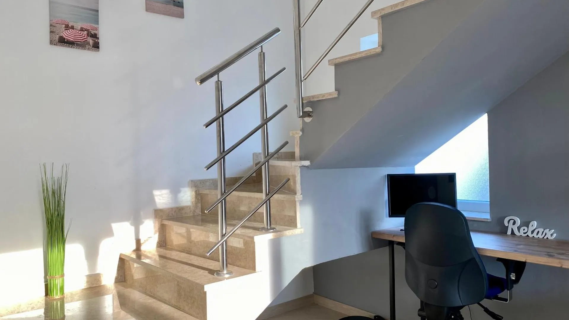 Modern And Spacious 3-Bedroom Apartment With Balcony Near Beach Malinska